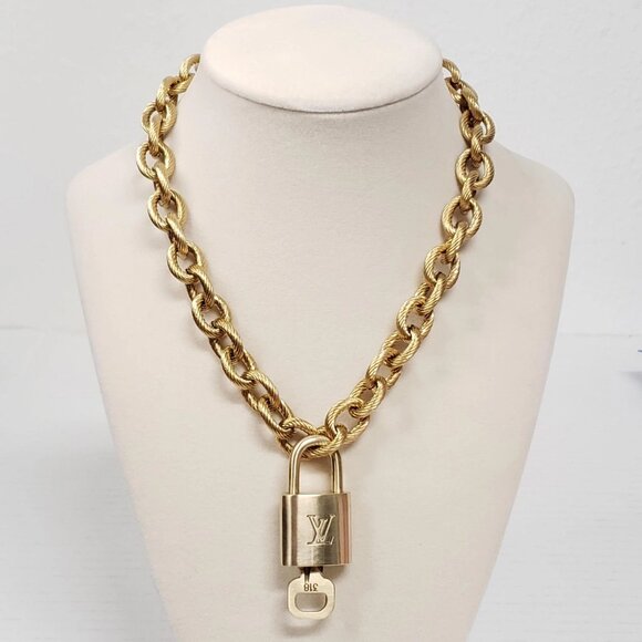 Auth Louis Vuitton Lock&Key Gold w/Unbranded CubanGeometry Stainless Steel Chain - Picture 1 of 12